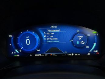 Ford Kuga 2.5 EcoBoost Duratec 14.4kWh ST-Line Plug-in CVT (225 ps) - REVE