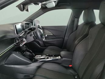 Peugeot E-2008 50kWh GT (7kW Charger) (136 ps) - ACTIVE LANE ASSIST - BLACK ROO