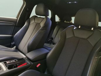 Audi Q3 45 TFSI e S Line S Tronic [Comfort+Sound Pack] - CARPLAY - LED