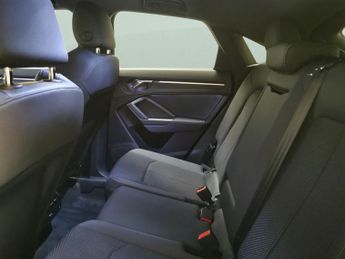 Audi Q3 45 TFSI e S Line S Tronic [Comfort+Sound Pack] - CARPLAY - LED