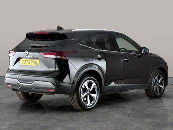 Nissan Qashqai 1.3 DiG-T MH N-Connecta [Glass Roof] 5dr - LED HEADLIGHTS - SAT 