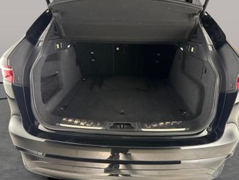 Jaguar F-PACE 2.0 D200 MHEV R-Dynamic SE Black AWD (204 ps) - CARPLAY - KEYLES