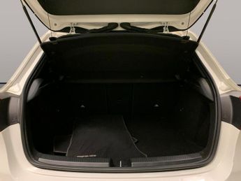 Mercedes-Benz A Class 1.5 A180d AMG Line 7G-DCT (116 ps) - HEATED LEATHER - COMFORT PA