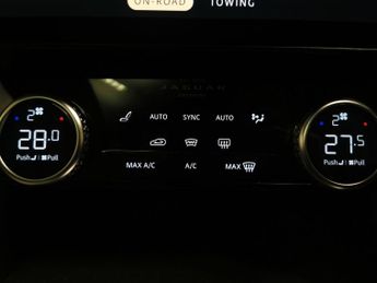 Jaguar F-PACE 2.0 D200 MHEV HSE AWD (204 ps) - CARPLAY - KEYLESS ENTRY - LED