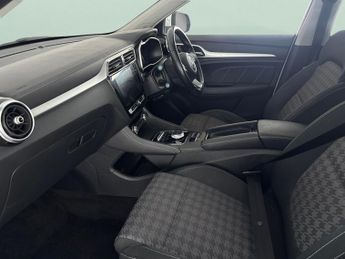 MG MG ZS 44.5kWh Excite (143 ps) - LANE DEPARTURE  - BLUETOOTH - DRIVING 