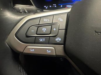 Volkswagen T-cross 1.5 TSI EVO SEL DSG (150 ps) - BLUETOOTH - PADDLE SHIFT - PARK S