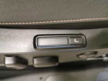Cupra Born e-Boost 77kWh V3 (4 Seat) (230 ps) - WIRELESS CHARGER - CLIMATE 
