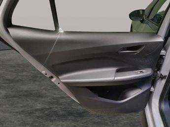 Cupra Born e-Boost 77kWh V3 (4 Seat) (230 ps) - WIRELESS CHARGER - CLIMATE 