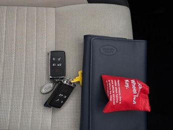 Land Rover Discovery Sport 1.5 P300e 12.2kWh Urban Edition Plug-in 4WD (309 ps) - CARPLAY