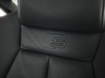 Audi A3 1.5 TFSI 35 S line S Tronic (150 ps) - LED - LEATHER - SPORTS SE