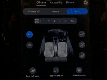 Volvo XC40 Recharge Twin 78kWh Ultimate AWD (408 ps) - SURROUND VIEW - PARK