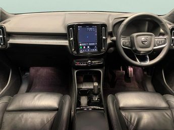 Volvo XC40 Recharge Twin 78kWh Plus AWD (408 ps) - HEATED STEERING - DRIVER