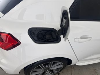 Audi A1 30 TFSI 110 S Line S Tronic [Tech Pack] - LANE DEPARTURE