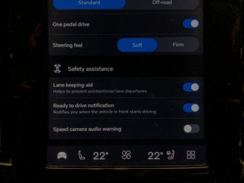 Volvo XC40 Recharge Twin 78kWh Ultimate AWD (408 ps) - SURROUND VIEW - PARK