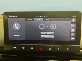 MG Mg4 64kWh SE Long Range (203 ps) - FABRIC - BLACK - CARPLAY - LED