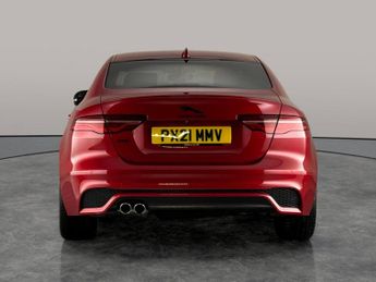 Jaguar XE 2.0 D200 MHEV R-Dynamic Black (204 ps) - LANE DEPARTURE  - WIFI 