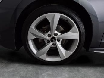 Audi A3 1.5 TFSI 35 S line S Tronic (150 ps) - MMI NAV PLUS - APPLE CARP