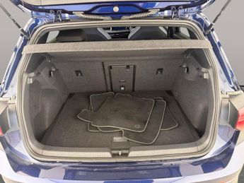 Volkswagen Golf 2.0 TDI GTD DSG (200 ps) - PADDLE SHIFT - SPORTS SEATS - PRIVACY