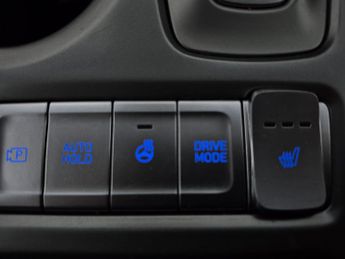 Hyundai Kona 39kWh Premium (10.5kW Charger) (136 ps) - LED - REVERSE CAM - NA