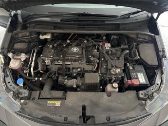 Toyota Corolla 1.8 VVT-h Icon Touring Sports CVT (140 ps) - HEATED SEATS