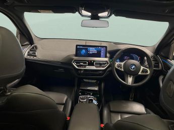 BMW iX3 80kWh M Sport Pro (286 ps) - PARK ASSIST - HK AUDIO - BLACK ROOF