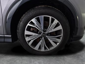 Audi Q4 E-tron 150kW 40 82kWh Sport [C+S/Tech Pack] ADAPTIVE CRUISE - REV CAM -