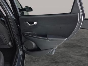 Hyundai Kona 39kWh Premium (10.5kW Charger) (136 ps) - LED - REVERSE CAM - NA
