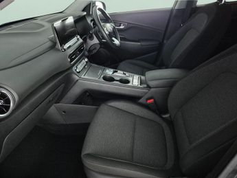 Hyundai Kona 39kWh Premium (10.5kW Charger) (136 ps) - LED - REVERSE CAM - NA