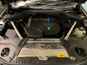 BMW X3 2.0 30e 12kWh xLine Plug-in xDrive (292 ps) - PARK ASSIST - REVE
