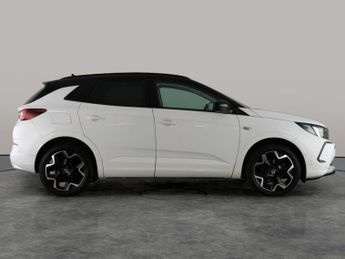 Vauxhall Grandland 1.2 Turbo Ultimate (130 ps) - KEYLESS ENTRY - PARK ASSIST - REVE