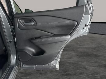 Nissan Qashqai 1.3 DIG-T MHEV N-Connecta (140 ps) - INTELLIGENT LANE INTERVENTI