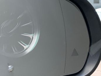 Mercedes-Benz EQA EQA 350 66.5kWh AMG Line 4MATIC (292 ps) - ADAPTIVE LIGHTS - HEA