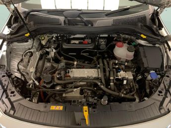 Mercedes-Benz EQA EQA 350 66.5kWh AMG Line 4MATIC (292 ps) - ADAPTIVE LIGHTS - HEA