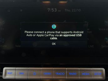 Hyundai Kona 64kWh Premium (10.5kW Charger) (204 ps) - UPGRADED SOUND - LED