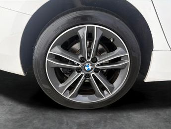 BMW 2 Series Gran Coupe 1.5 218i Sport (LCP) DCT (136 ps) - NAV - LANE DEPARTURE 