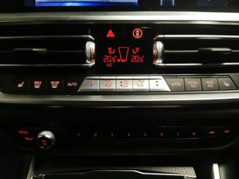 BMW 3 Series 2.0 330e 12kWh M Sport Touring Plug-in (292 ps) - ACOUSTIC GLAZI