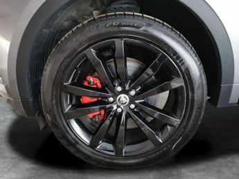 Jaguar E-pace 1.5 P300e 11.5kWh R-Dynamic HSE Black Plug-in AWD (309 ps) - ACT
