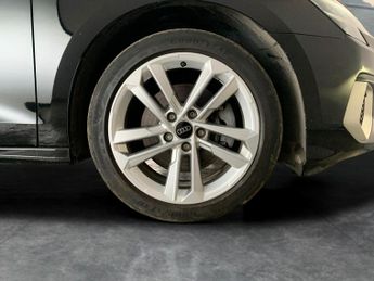 Audi A3 1.4 TFSIe 40 Sport Sportback Plug-in S Tronic 13kWh (204 ps) - C