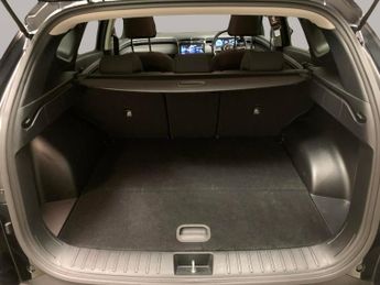Hyundai Tucson 1.6 T-GDi MHEV SE Connect DCT (150 ps) - LED - REVERSE CAM - NAV