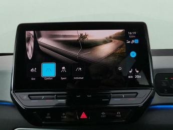 Volkswagen ID.3 Pro Performance 58kWh Family (204 ps) - LED - REVERSE CAM - HEAT