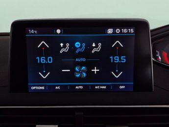 Peugeot 3008 1.5 BlueHDi Allure EAT (130 ps) - BLUETOOTH - CRUISE - PARK SENS
