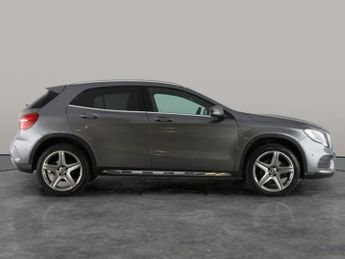 Mercedes-Benz GLA 2.1 GLA220d AMG Line (Premium) 7G-DCT 4MATIC (170 ps) - PREMIUM 