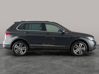 Volkswagen Tiguan 1.4 TSI 13kWh Elegance Plug-in DSG (245 ps) - ADAPTIVE CRUISE - 