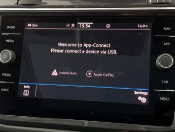 Volkswagen Tiguan 1.4 TSI 13kWh Elegance Plug-in DSG (245 ps) - ADAPTIVE CRUISE - 