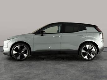 Volvo Ex30 Twin Performance 69kWh Ultra AWD (428 ps) - CARPLAY - HK AUDIO