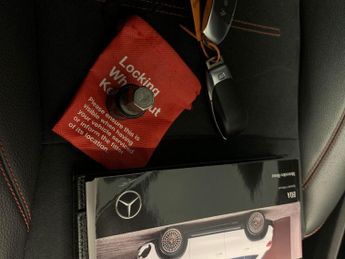Mercedes-Benz EQA EQA 350 66.5kWh AMG Line 4MATIC (292 ps) - ADAPTIVE LIGHTS - HEA