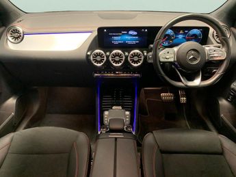 Mercedes-Benz EQA EQA 350 66.5kWh AMG Line 4MATIC (292 ps) - ADAPTIVE LIGHTS - HEA