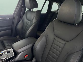 BMW iX3 80kWh M Sport Pro (286 ps) - HUD - PARK ASSIST - HK AUDIO