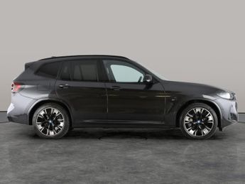 BMW iX3 80kWh M Sport Pro (286 ps) - PARK ASSIST - HK AUDIO - BLACK ROOF