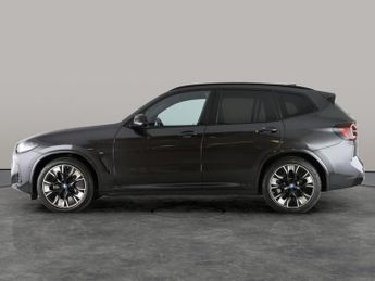 BMW iX3 80kWh M Sport Pro (286 ps) - PARK ASSIST - HK AUDIO - BLACK ROOF